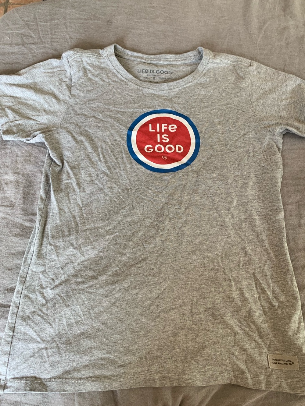 ⚡️5 for $25⚡️ Life Is Good Gray Tee with Red and Blue Circle Logo